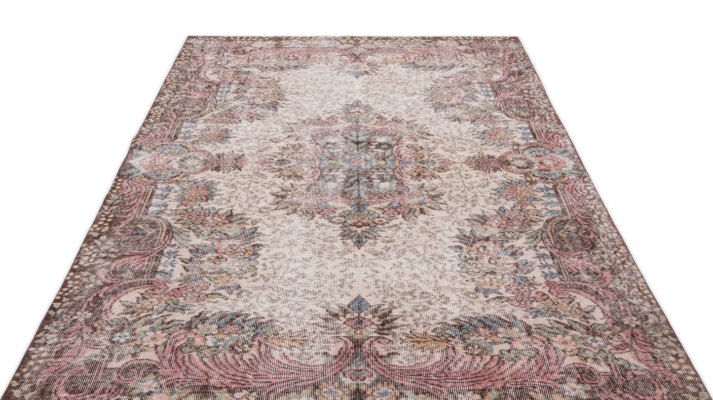 Groar - Vintage Medallion Rug - 5'9 X 9'2