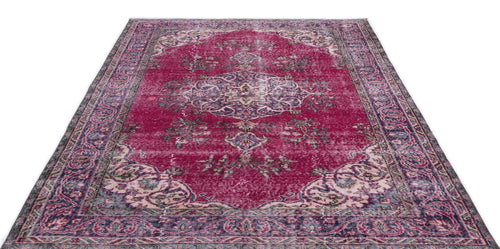 Load image 1 in gallery view. Kikeis - Vintage Medallion Rug - 5'11 X 9'3