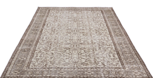 Load image 1 in gallery view. Shelira - Vintage Floral Rug - 5'9 X 8'11