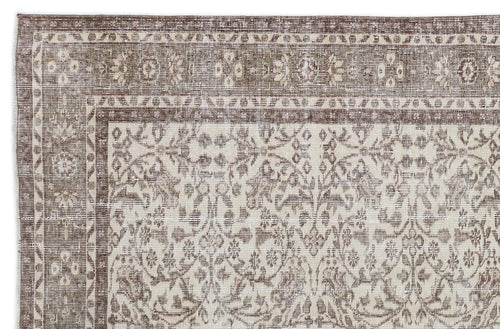 Load image 1 in gallery view. Shelira - Vintage Floral Rug - 5'9 X 8'11