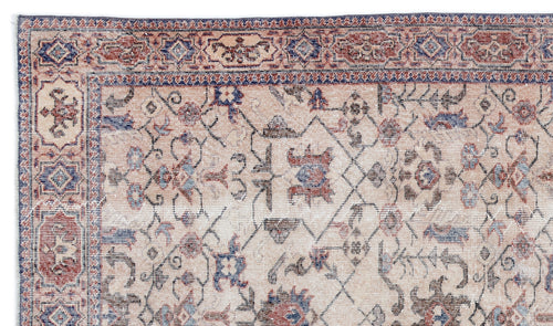 Load image 1 in gallery view. Zeulata - Vintage Floral Rug - 5'7 X 9'7