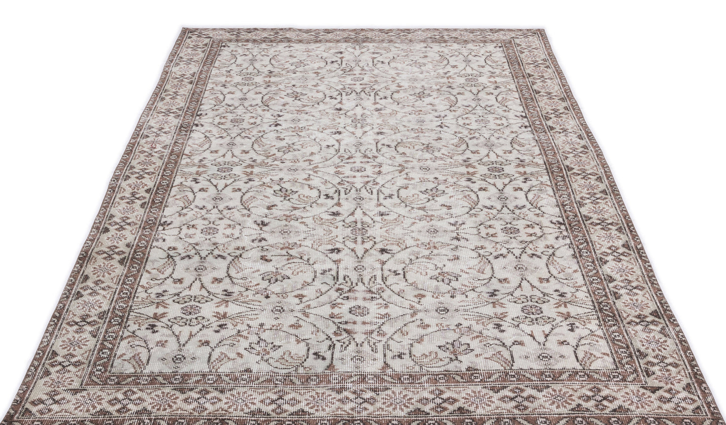 Hoasa - Vintage Floral Rug - 4'9 X 8'7