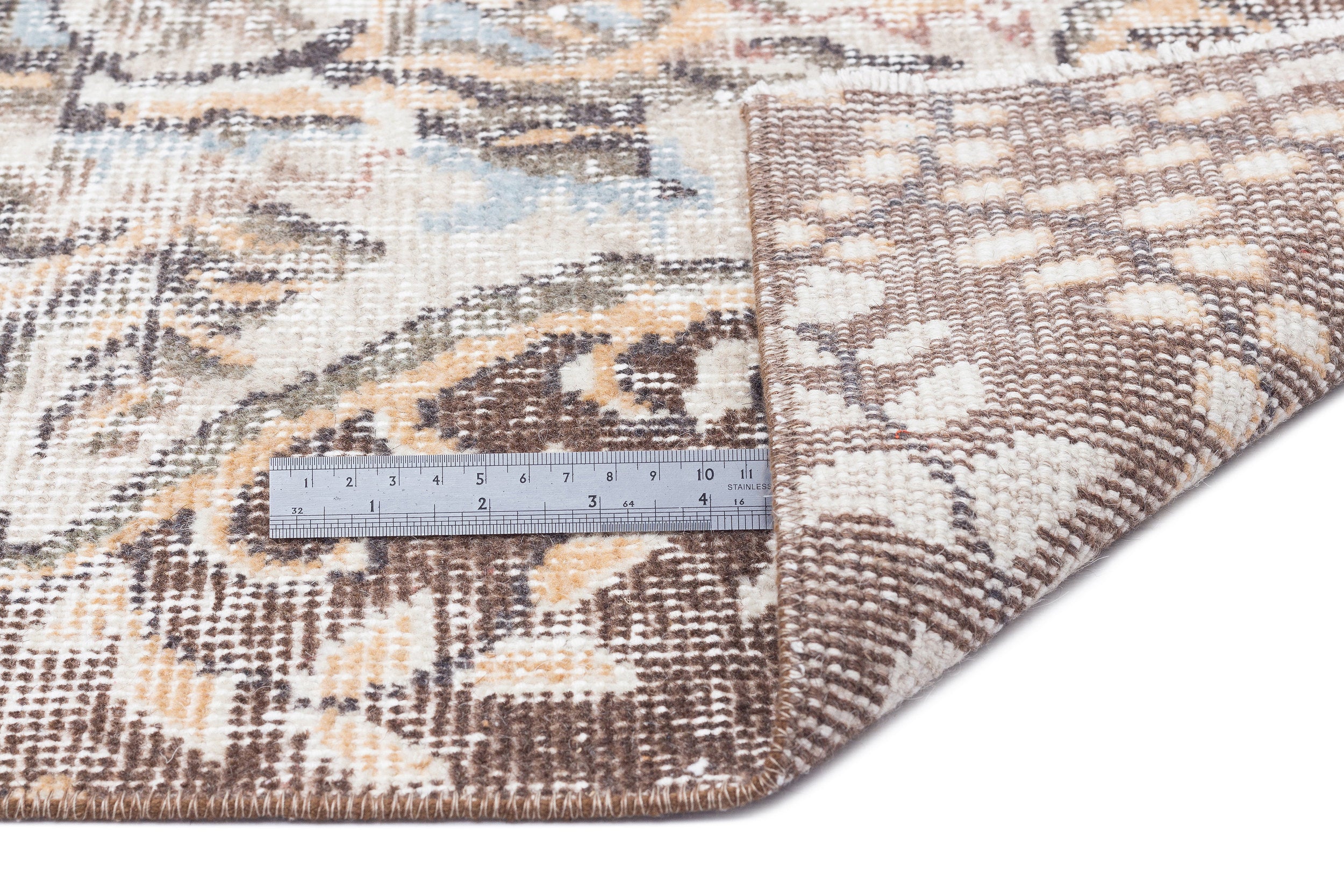 Froil - Vintage Medallion Rug - 5'6 X 9'7