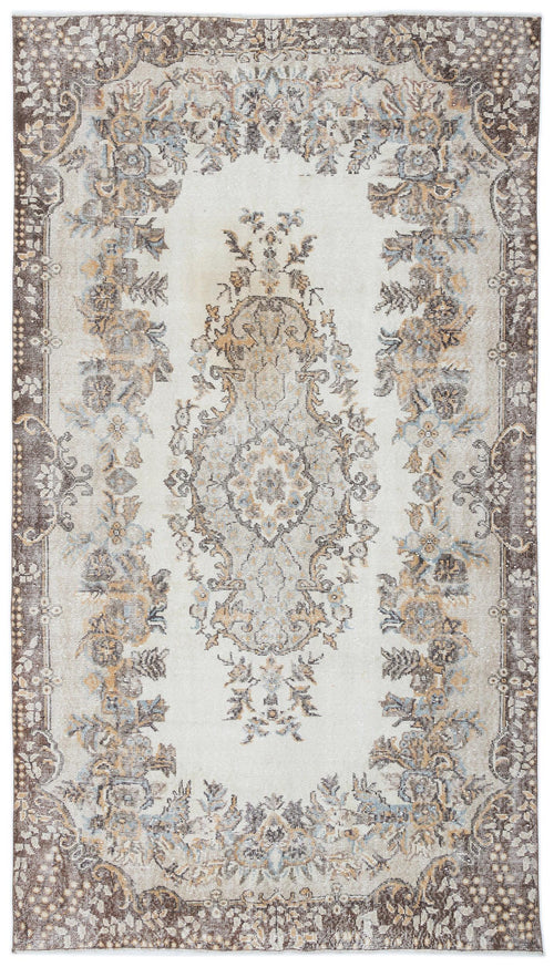 Load image 1 in gallery view. Froil - Vintage Medallion Rug - 5'6 X 9'7