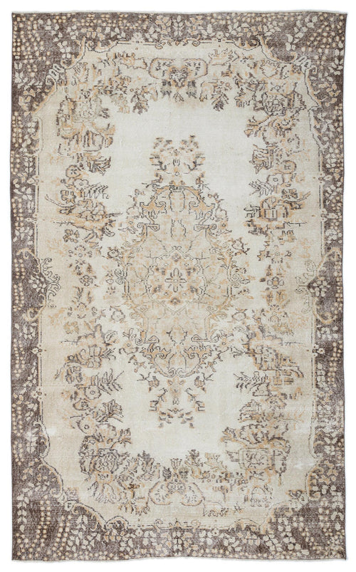 Load image 1 in gallery view. Traane - Vintage Medallion Rug - 6'0 X 9'11