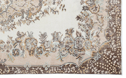 Load image 1 in gallery view. Liomoan - Vintage Medallion Rug - 5'5 X 8'11