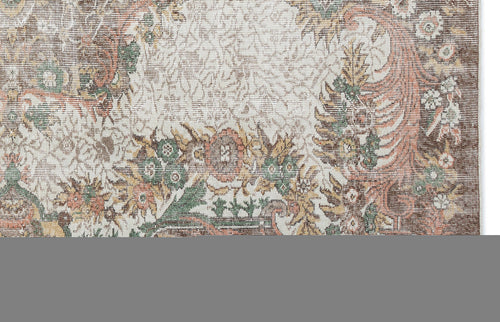 Load image 1 in gallery view. Shoas - Vintage Medallion Rug - 5'10 X 9'6