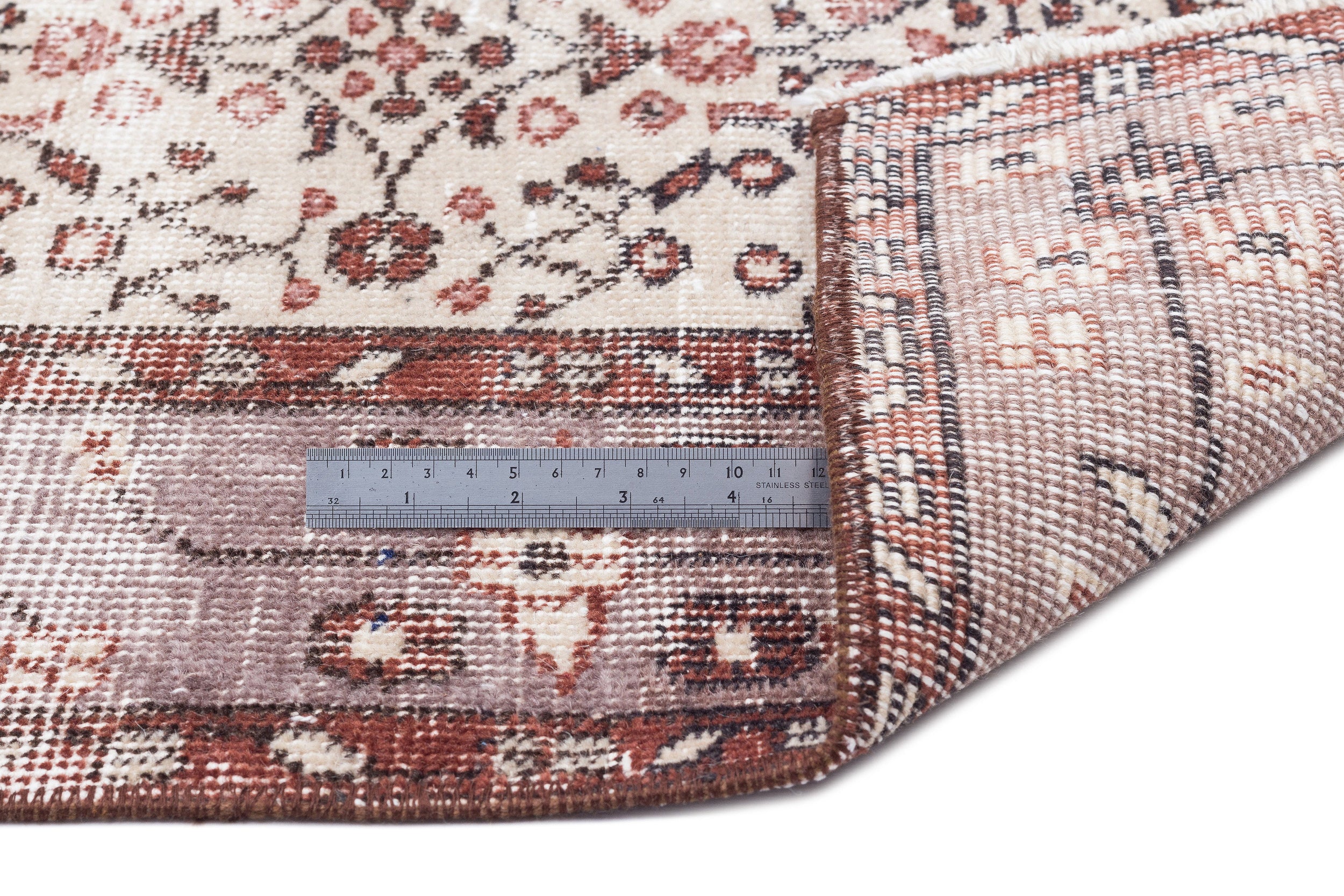 Nakoda - Vintage Floral Rug - 5'5 X 8'5