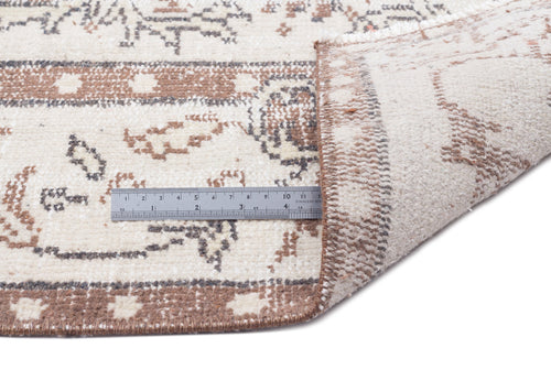Load image 1 in gallery view. Kavoya - Vintage Medallion Rug - 5'11 X 9'1