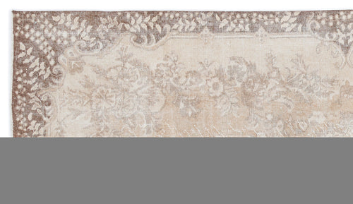Load image 1 in gallery view. Fomeus - Vintage Floral Rug - 5'3 X 9'3