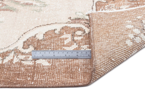 Load image 1 in gallery view. Kibesa - Vintage Medallion Rug - 5'6 X 9'7