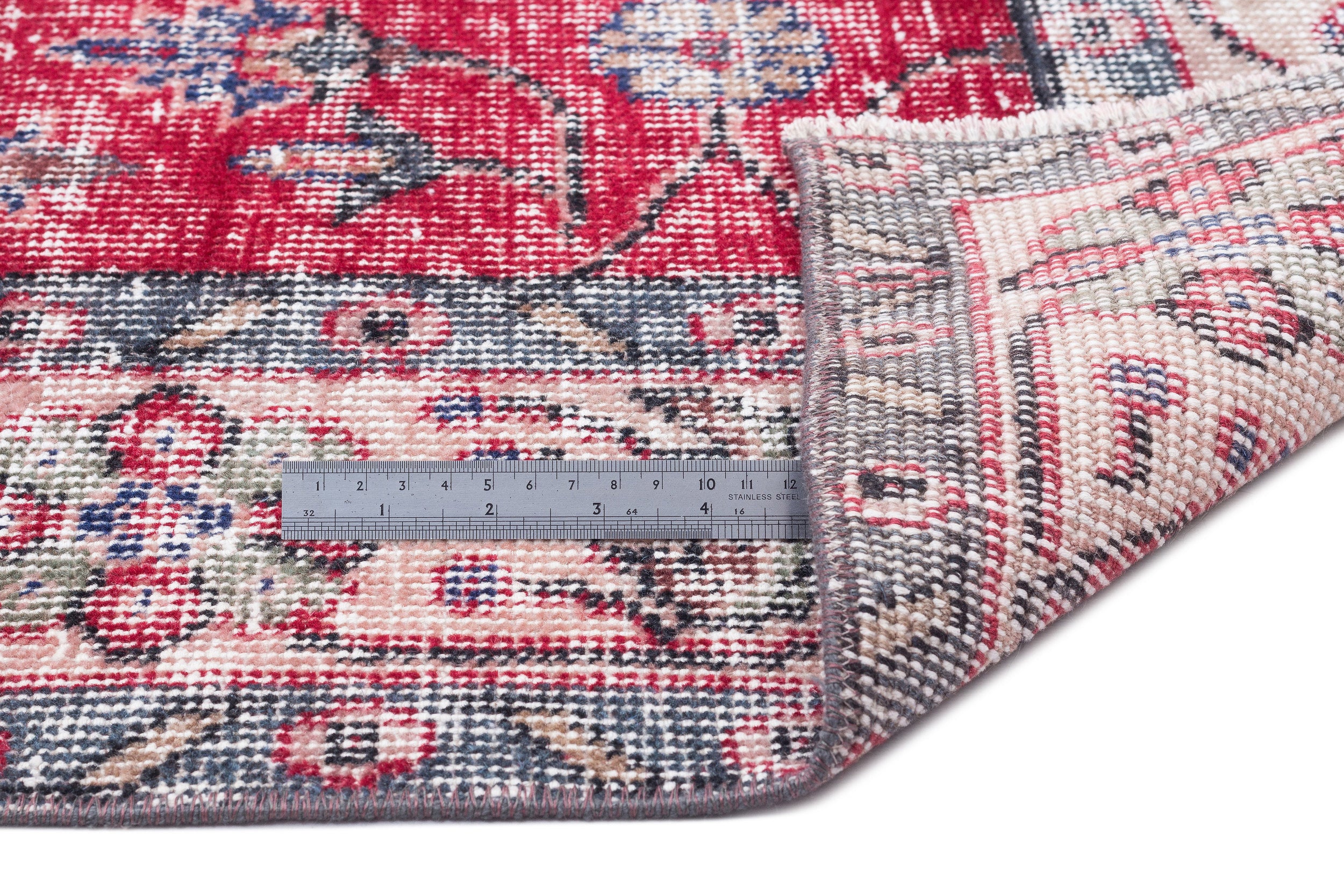 Lapayn - Vintage Floral Rug - 5'4 X 8'10