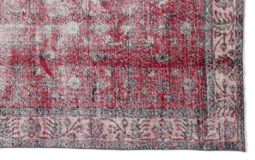Load image 1 in gallery view. Lapayn - Vintage Floral Rug - 5'4 X 8'10
