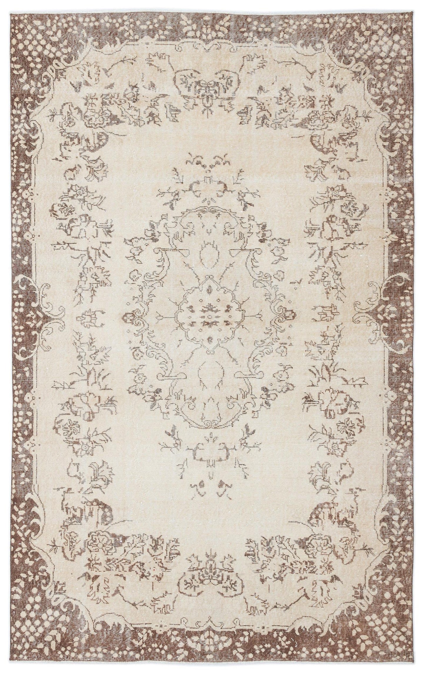 Takena - Vintage Medallion Rug - 6'0 X 9'7