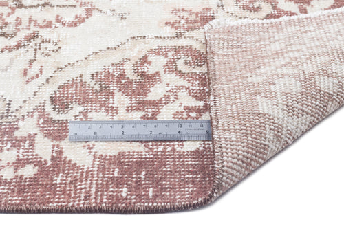 Load image 1 in gallery view. Kiloa - Vintage Medallion Rug - 6'0 X 9'7
