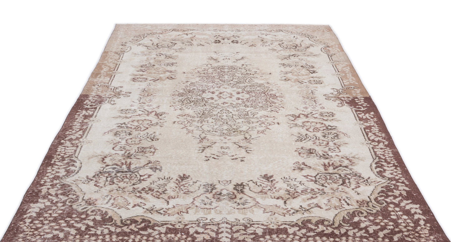 Kiloa - Vintage Medallion Rug - 6'0 X 9'7