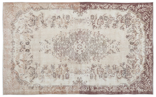 Load image 1 in gallery view. Kiloa - Vintage Medallion Rug - 6'0 X 9'7