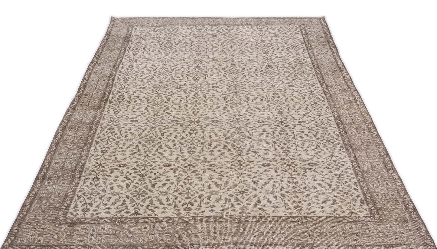 Staan - Vintage Floral Rug - 5'4 X 9'2