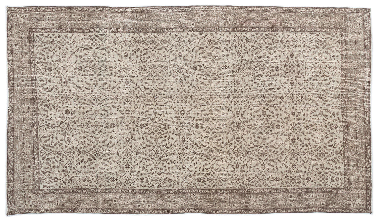 Staan - Vintage Floral Rug - 5'4 X 9'2