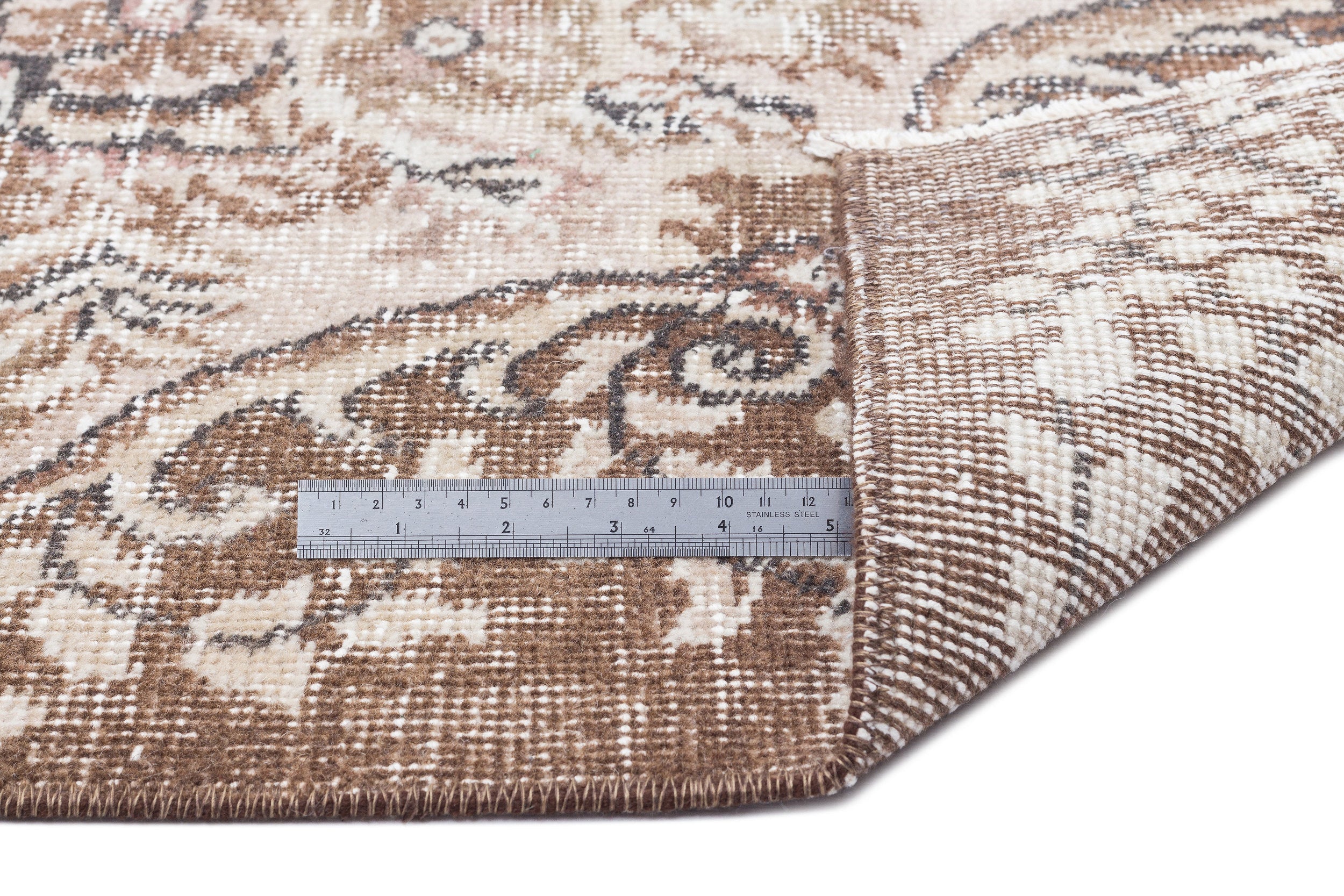 Kakiane - Vintage Medallion Rug - 5'7 X 9'7