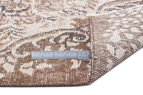 Load image 1 in gallery view. Kakiane - Vintage Medallion Rug - 5'7 X 9'7