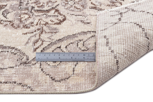 Load image 1 in gallery view. Romava - Vintage Medallion Rug - 5'8 X 8'10
