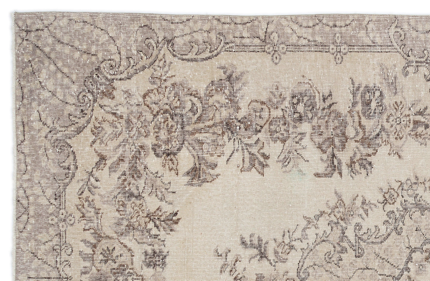 Romava - Vintage Medallion Rug - 5'8 X 8'10