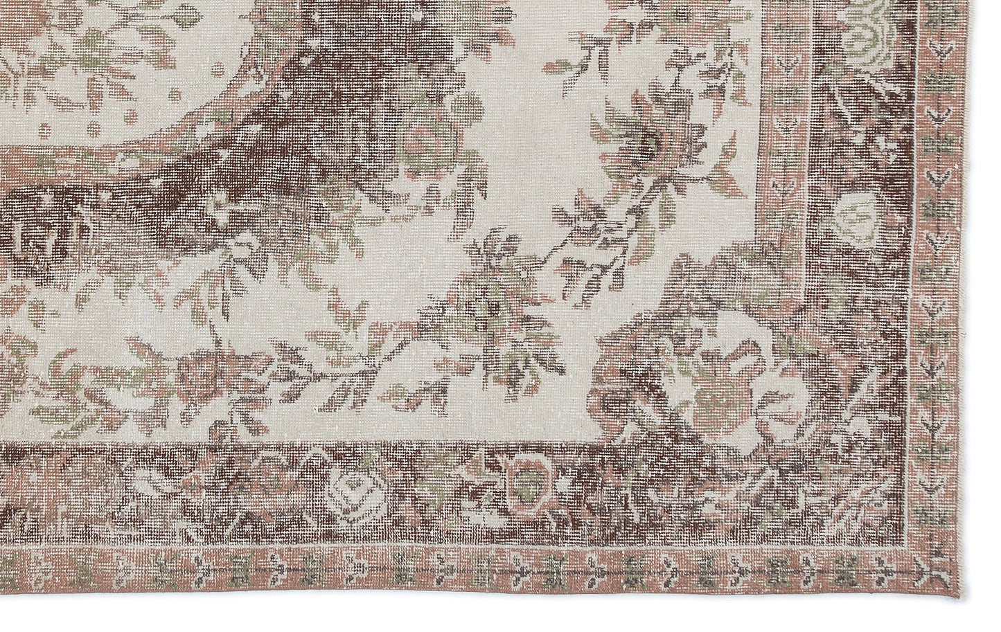 Fluil - Vintage Medallion Rug - 5'8 X 9'1