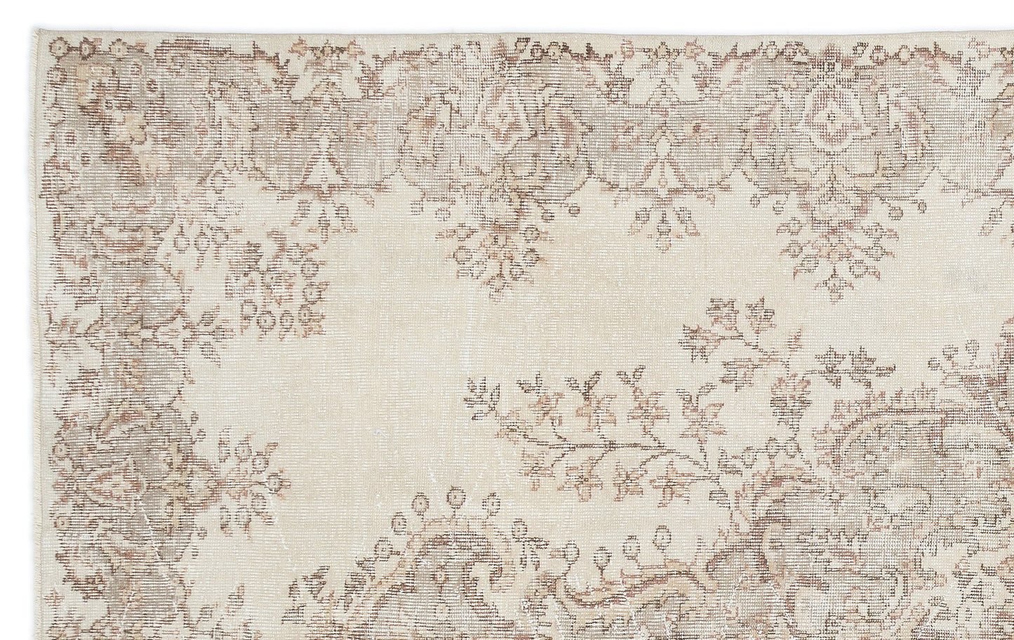 Hevuas - Vintage Medallion Rug - 5'9 X 9'2