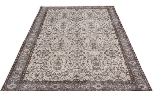 Load image 1 in gallery view. Tausa - Vintage Floral Rug - 5'1 X 9'5