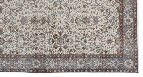 Load image 1 in gallery view. Tausa - Vintage Floral Rug - 5'1 X 9'5
