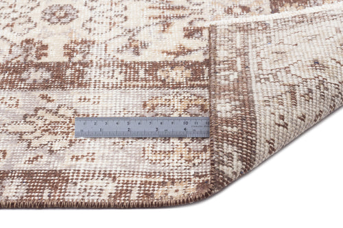Load image 1 in gallery view. Defuda - Vintage Floral Rug - 4'8 X 8'9