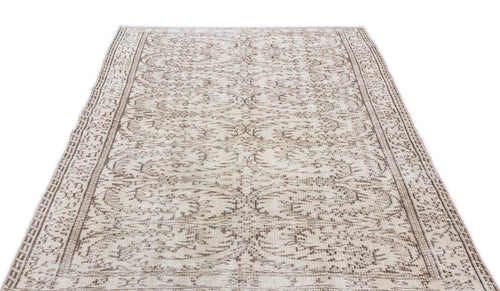 Load image 1 in gallery view. Niahada - Vintage Floral Rug - 4'11 X 8'6