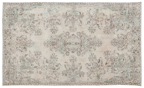 Bild 1 in Galerieansicht laden. Porina - Vintage Medallion Rug - 5'6 X 9'3