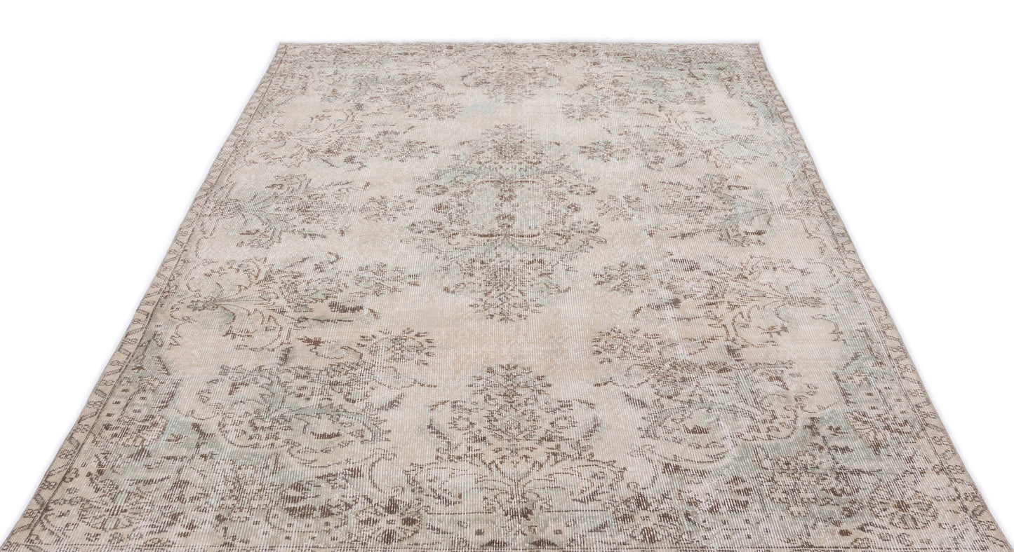 Porina - Vintage Medallion Rug - 5'6 X 9'3