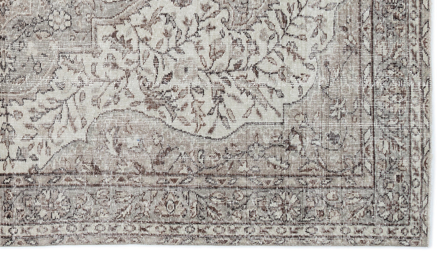 Slesa - Vintage Medallion Rug - 5'5 X 9'5