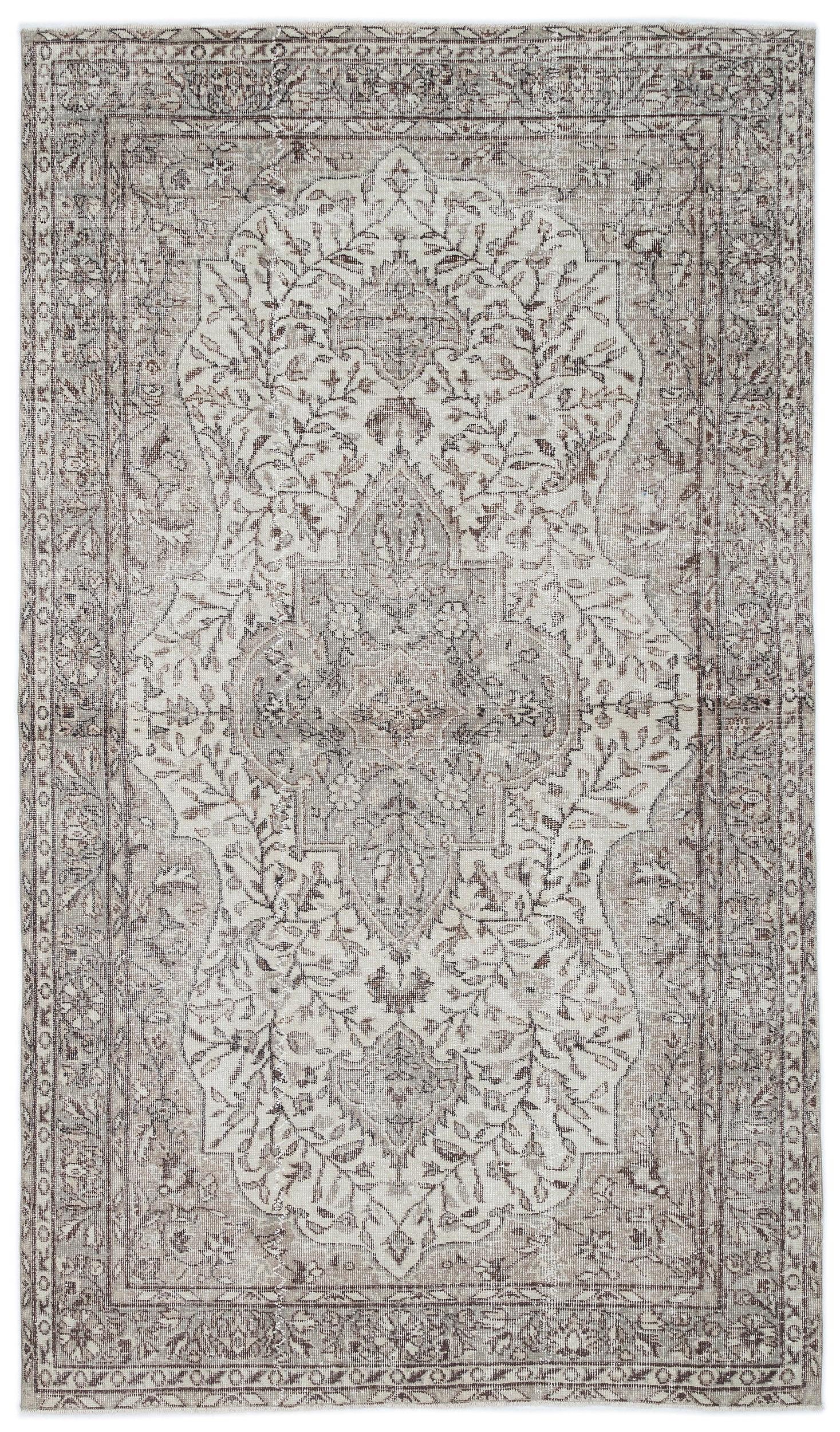 Slesa - Vintage Medallion Rug - 5'5 X 9'5