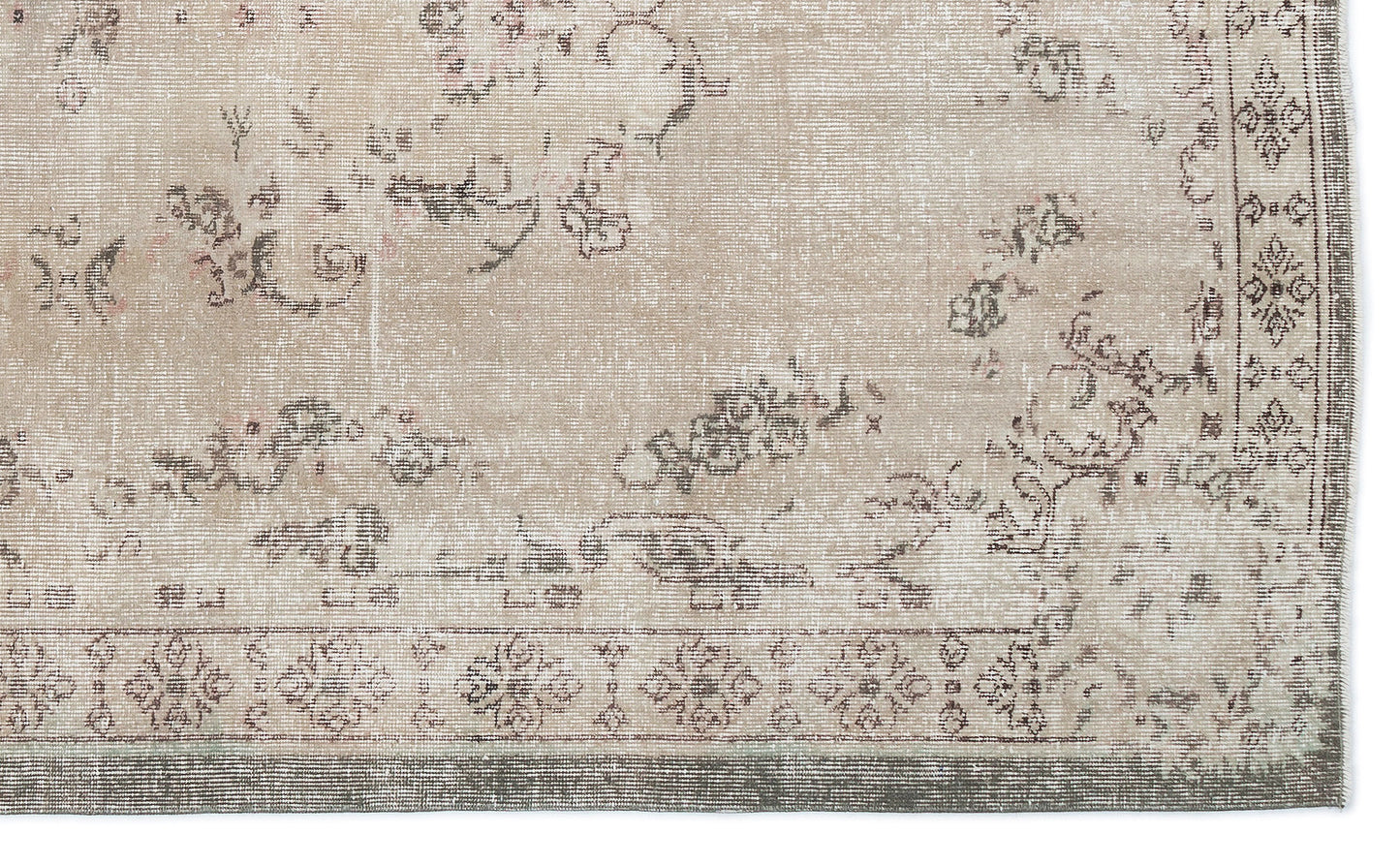 Trigula - Vintage Medallion Rug - 5'9 X 9'5