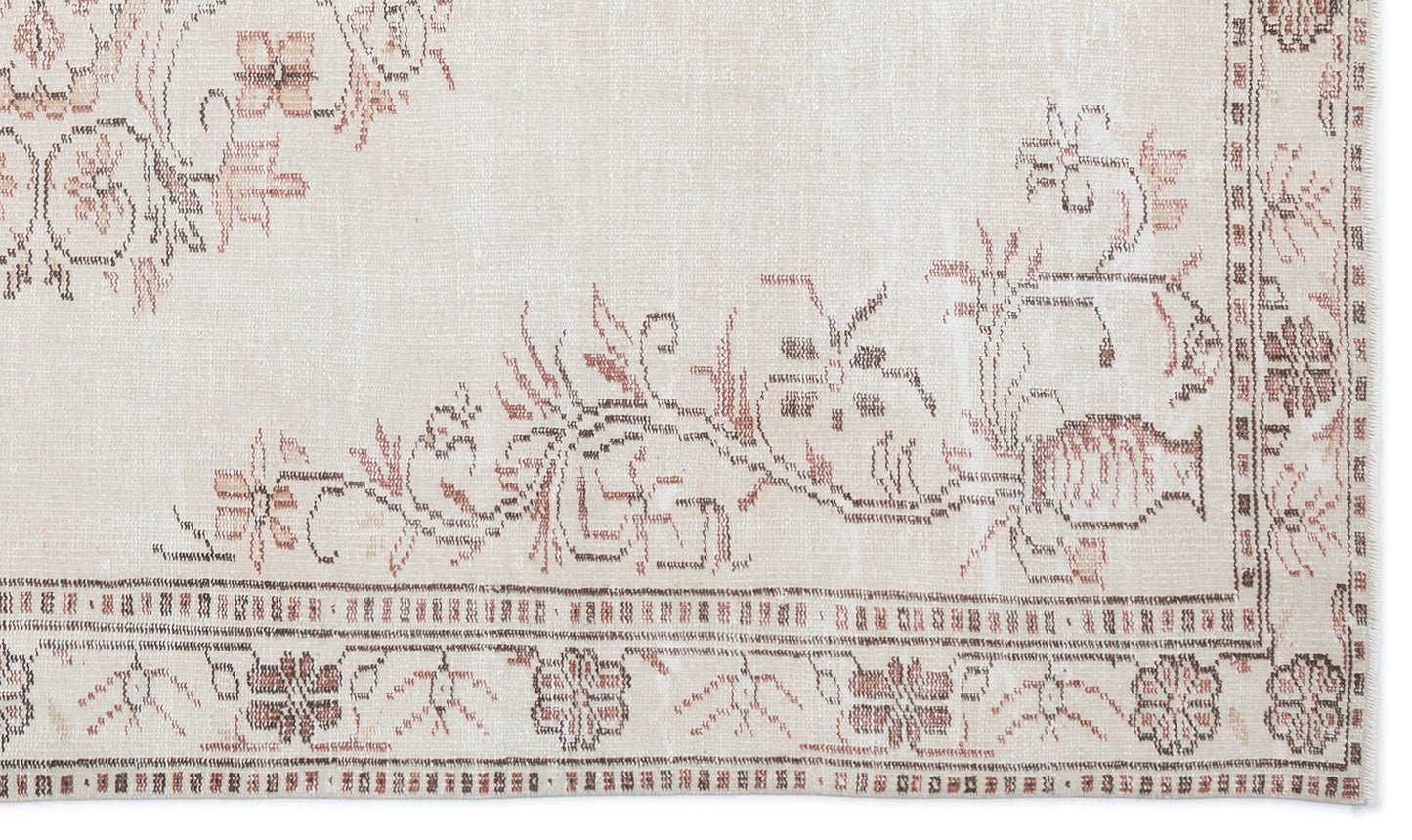 Goguix - Vintage Medallion Rug - 5'5 X 9'3