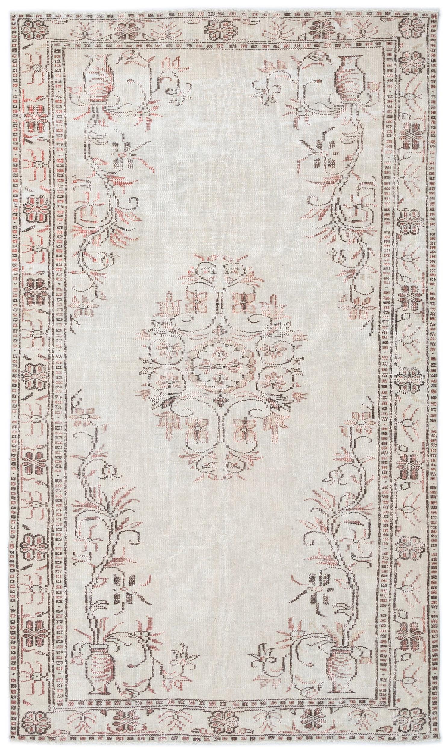 Goguix - Vintage Medallion Rug - 5'5 X 9'3