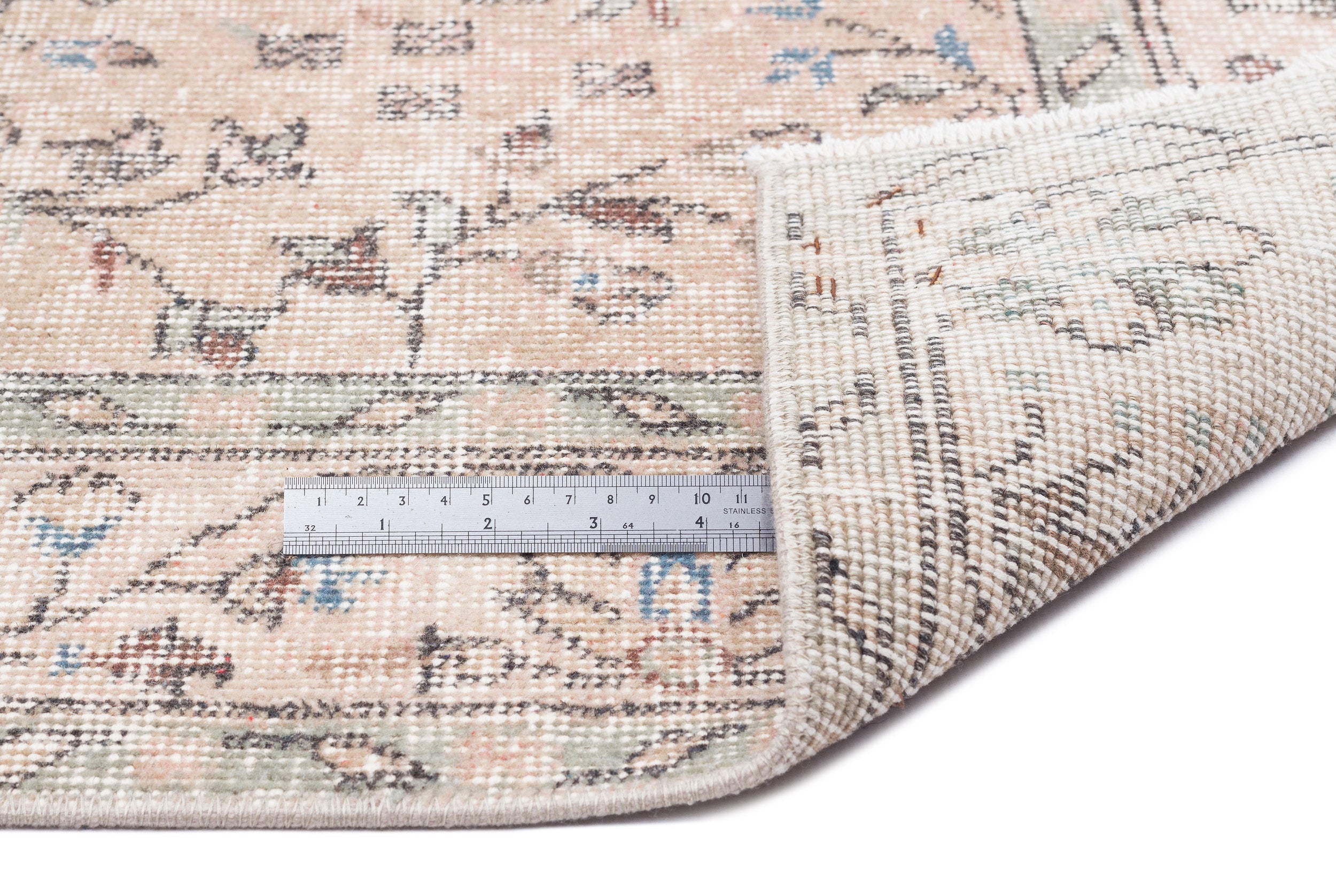 Pisoan - Vintage Floral Rug - 5'5 X 9'1