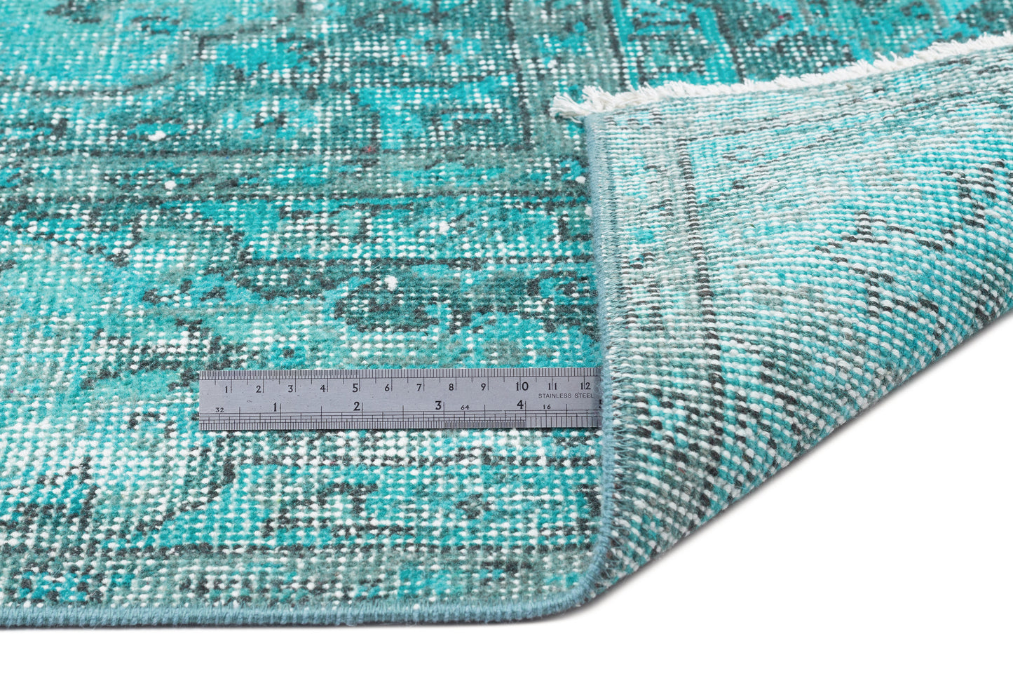 Miapous - Vintage Distressed Rug - 5'7 X 10'2