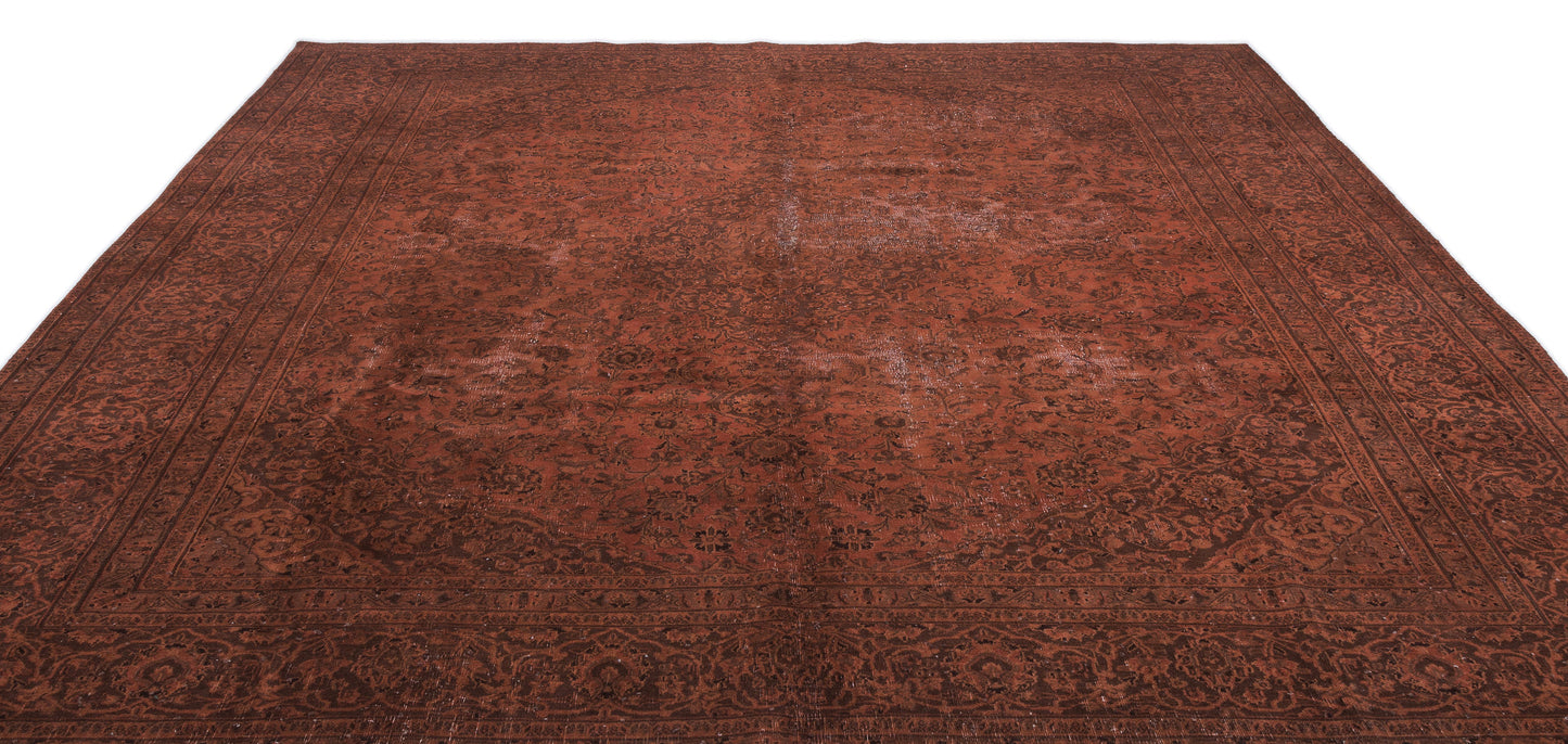 Hiloyn - Vintage Distressed Rug - 9'8 X 11'6