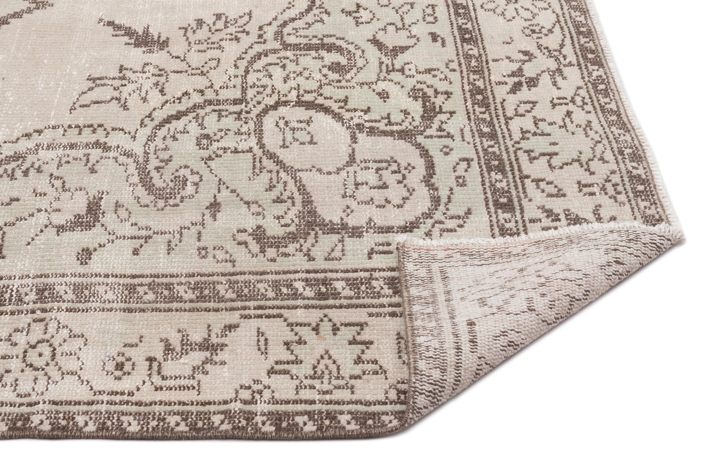 Ziotoya - Vintage Medallion Rug - 5'10 X 9'5