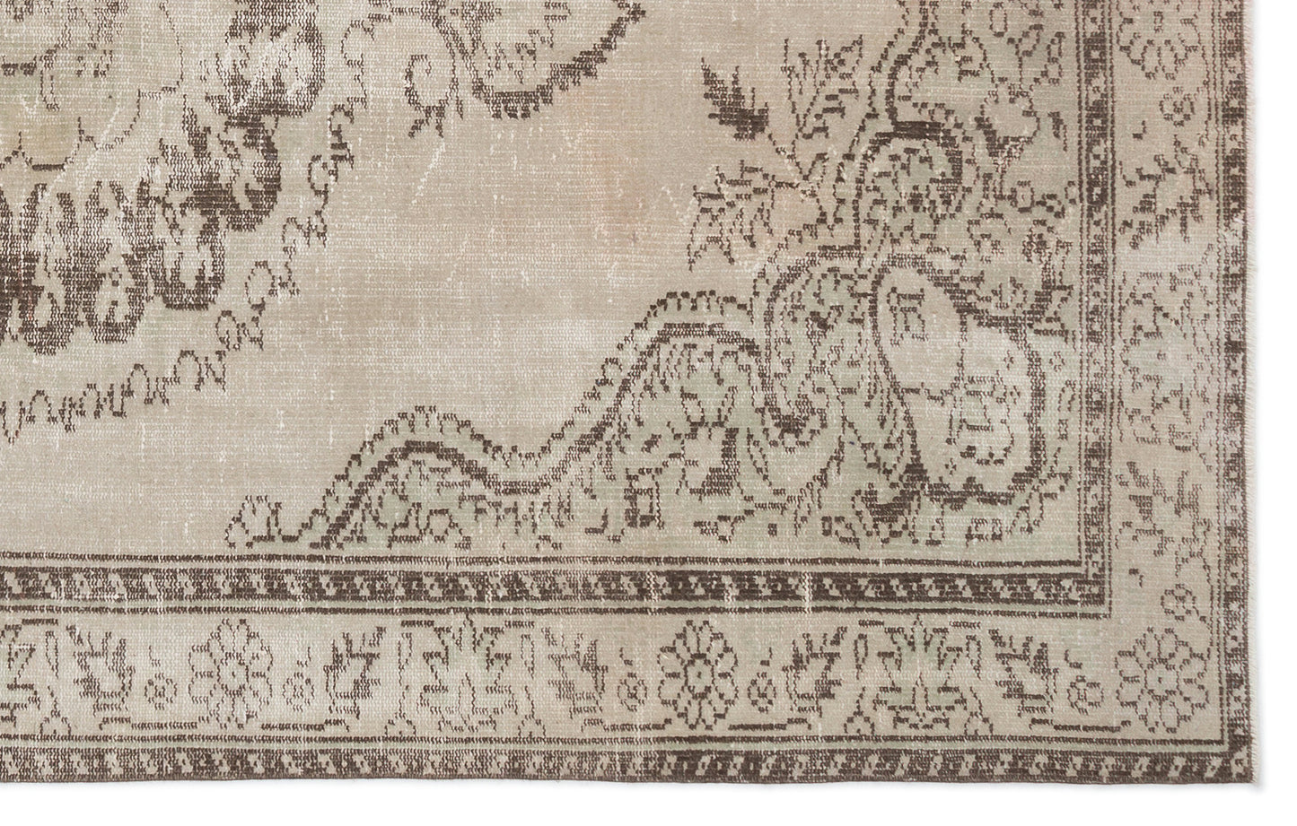 Ziotoya - Vintage Medallion Rug - 5'10 X 9'5