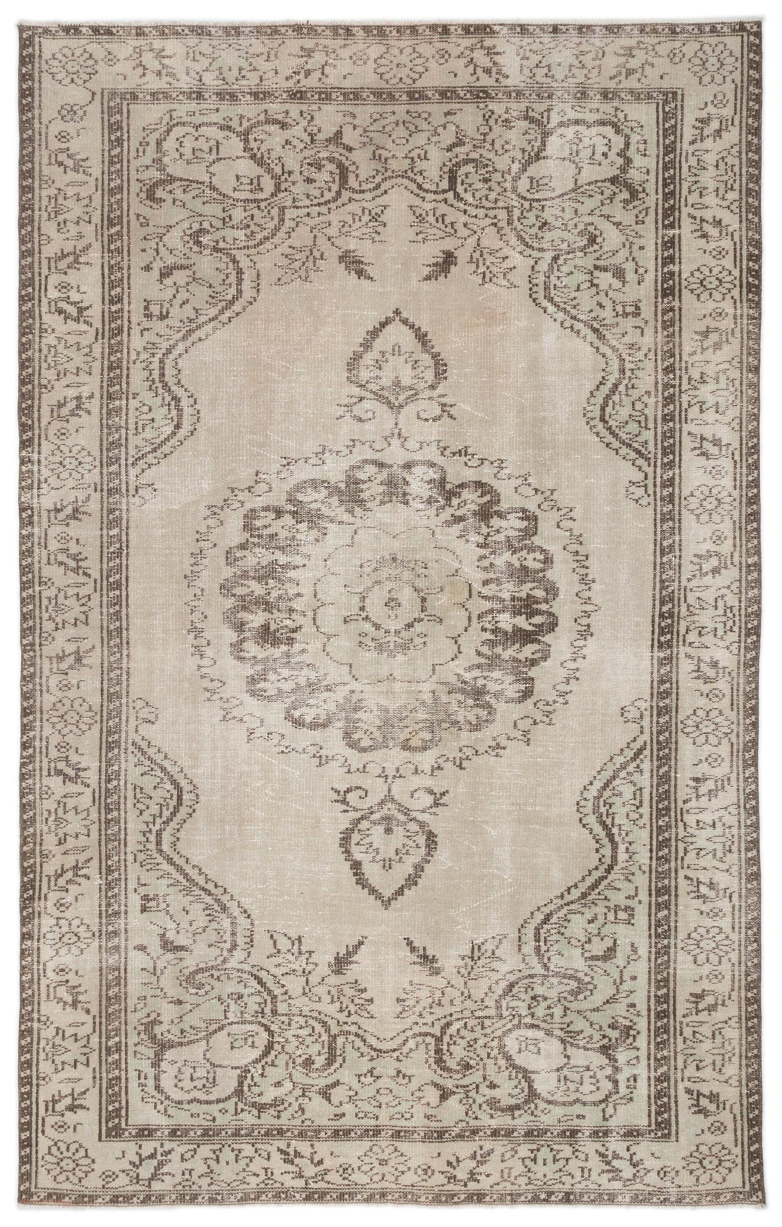 Ziotoya - Vintage Medallion Rug - 5'10 X 9'5