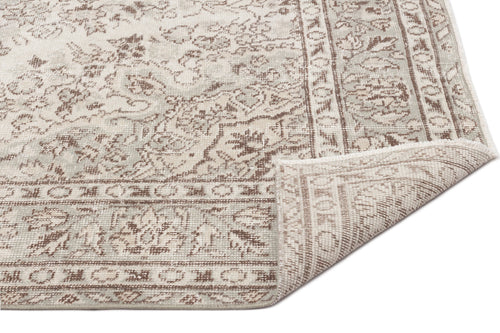 Load image 1 in gallery view. Dafaen - Vintage Medallion Rug - 5'5 X 9'7