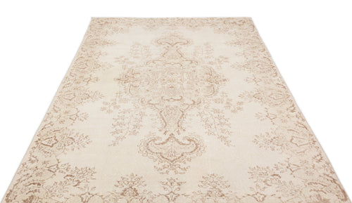 Load image 1 in gallery view. Remoas - Vintage Medallion Rug - 5'10 X 9'11
