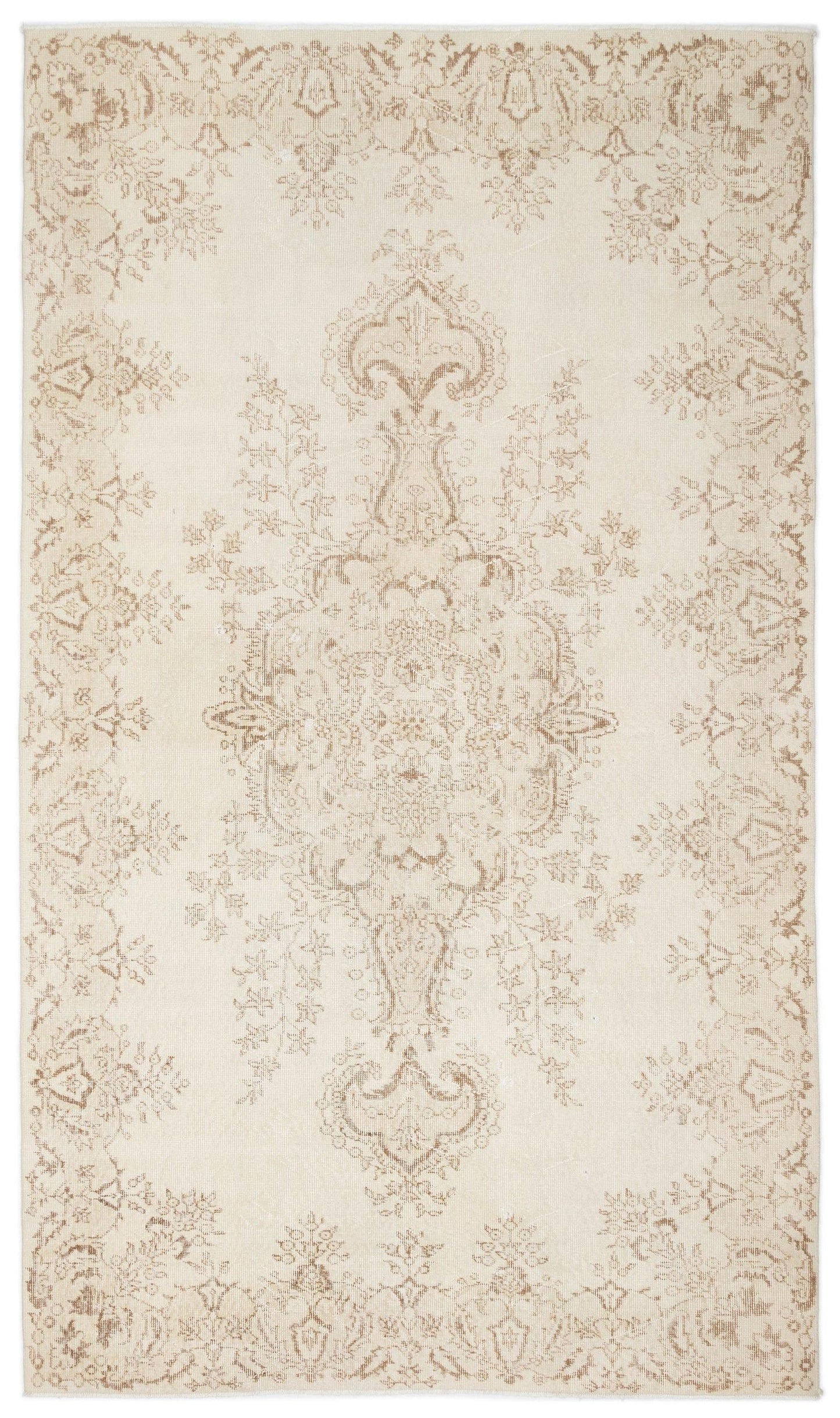 Remoas - Vintage Medallion Rug - 5'10 X 9'11