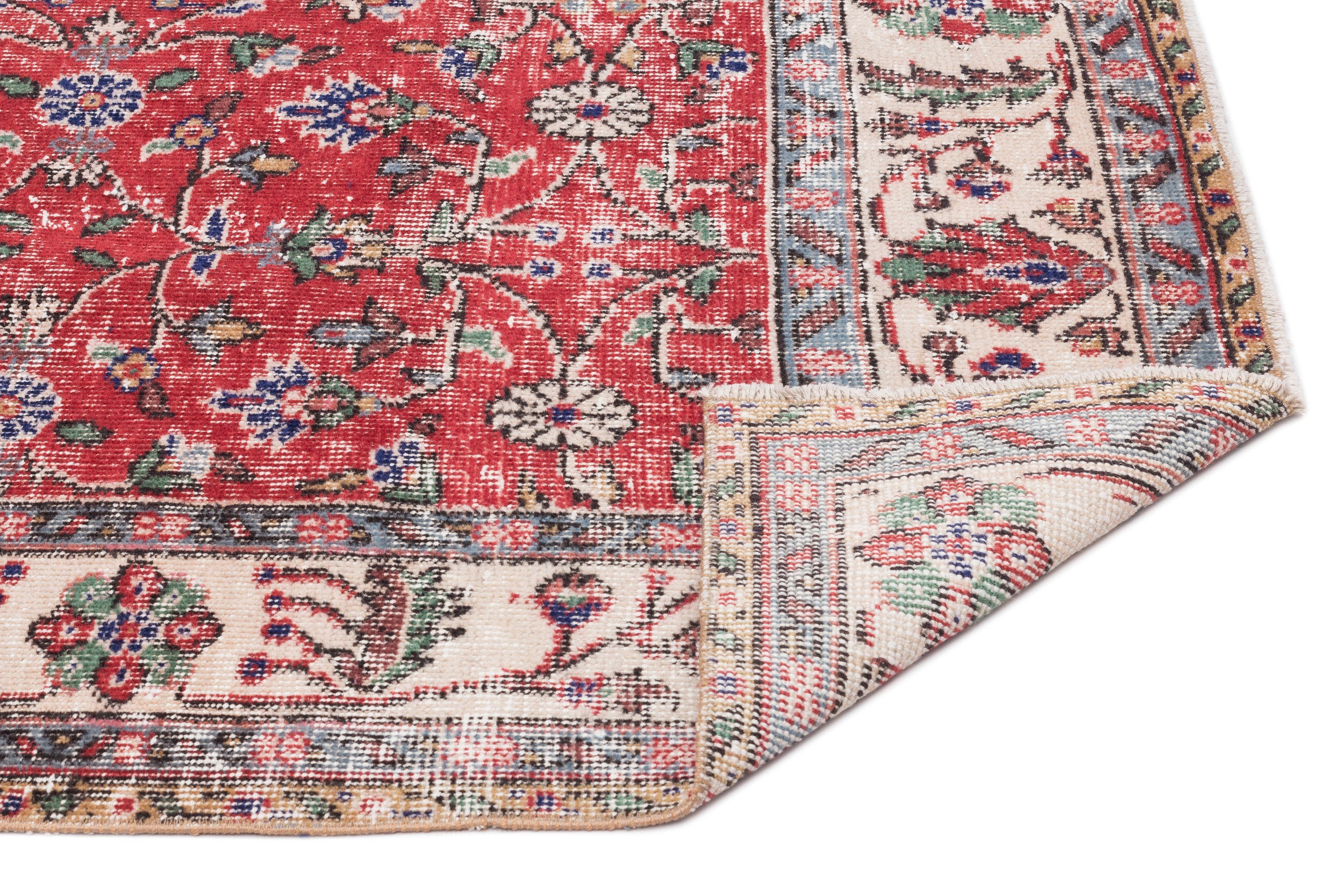 Lokona - Vintage Floral Rug - 4'10 X 8'8